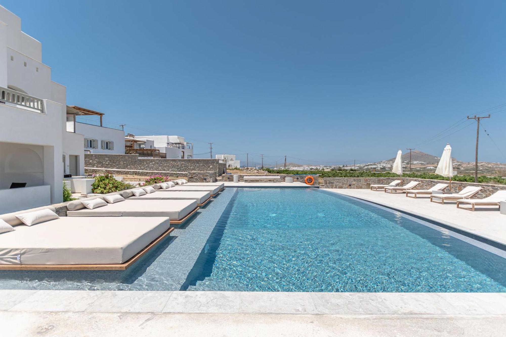 Agnadi Hotel Agia Anna  エクステリア 写真